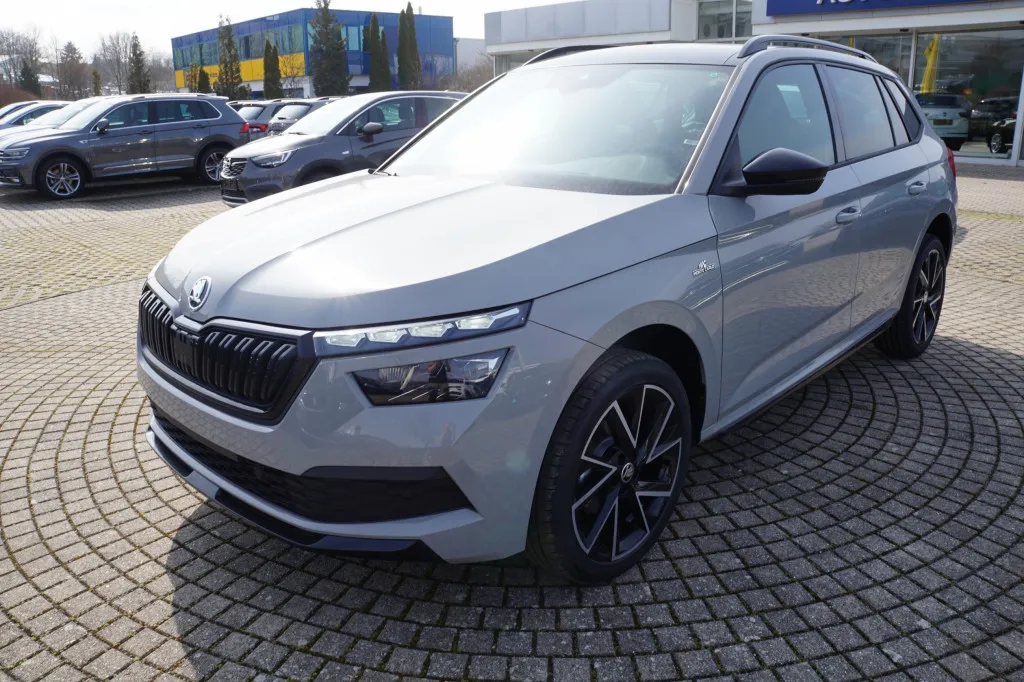 Skoda Kamiq 1.5 TSI DSG MONTE CARLO*NAVI*KAMERA*PANO* Image 3